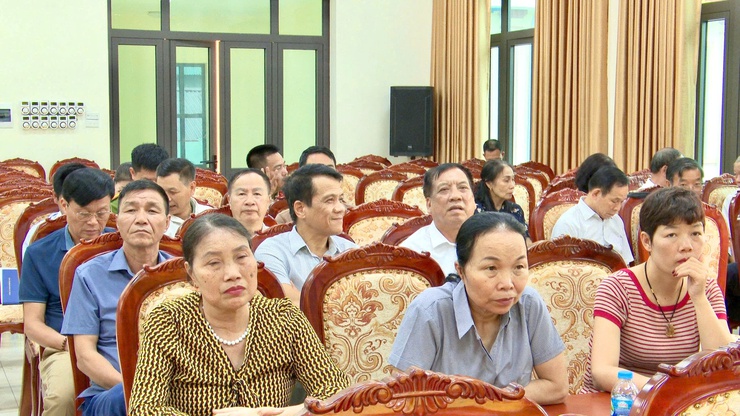 CÔNG AN XÃ THƯ LÂM TỔ CHỨC CHƯƠNG TRÌNH “MẸ ĐỠ ĐẦU” VÀ PHONG TRÀO “CHẮP CÁNH ƯỚC MƠ”.- Ảnh 6.