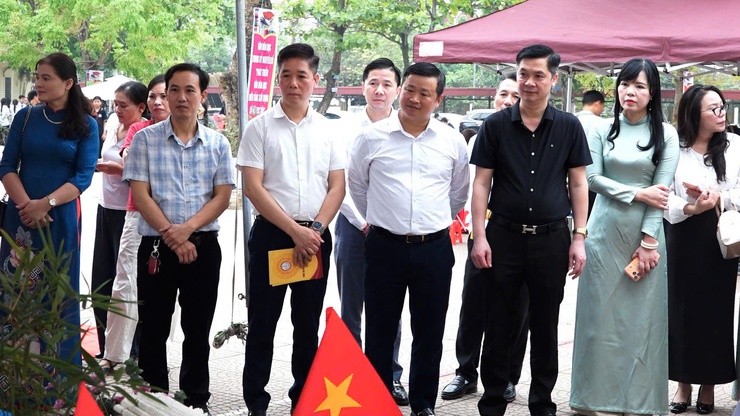 Xã Dân Hòa tổ chức Lễ phát động Ngày Sách và Văn hóa đọc Việt Nam lần thứ 5 và Hội thi xếp sách nghệ thuật năm 2026- Ảnh 12.