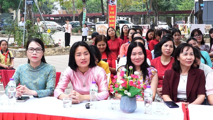 Xã Dân Hòa tổ chức Lễ phát động Ngày Sách và Văn hóa đọc Việt Nam lần thứ 5 và Hội thi xếp sách nghệ thuật năm 2026- Ảnh 4.