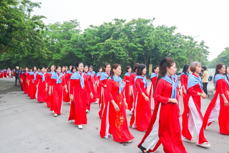 SẮC MÀU PHỤ NỮ QUỐC OAI MỞ MÀN ẤN TƯỢNG CHUỖI HOẠT ĐỘNG LỄ HỘI CHÙA THẦY 2026- Ảnh 9.