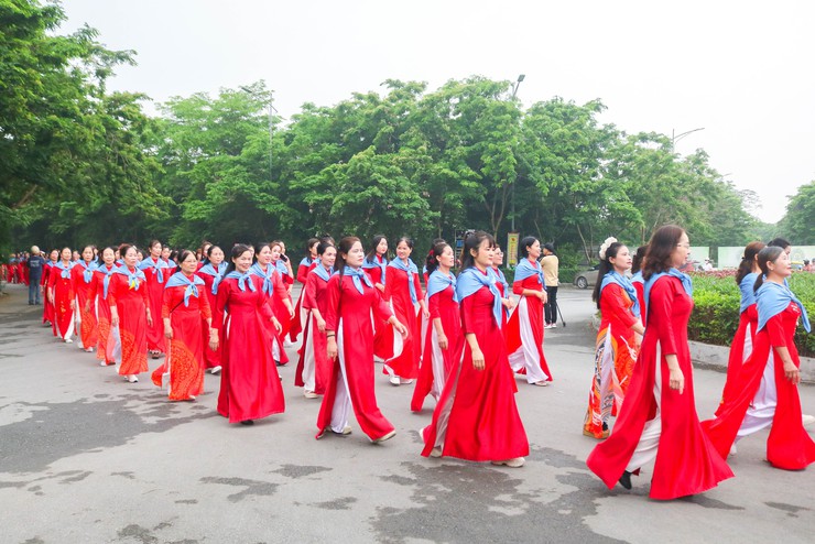 SẮC MÀU PHỤ NỮ QUỐC OAI MỞ MÀN ẤN TƯỢNG CHUỖI HOẠT ĐỘNG LỄ HỘI CHÙA THẦY 2026- Ảnh 10.