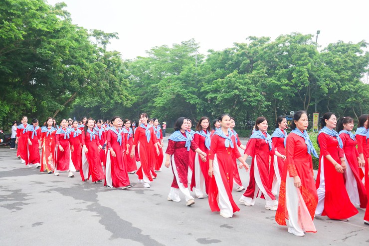 SẮC MÀU PHỤ NỮ QUỐC OAI MỞ MÀN ẤN TƯỢNG CHUỖI HOẠT ĐỘNG LỄ HỘI CHÙA THẦY 2026- Ảnh 12.