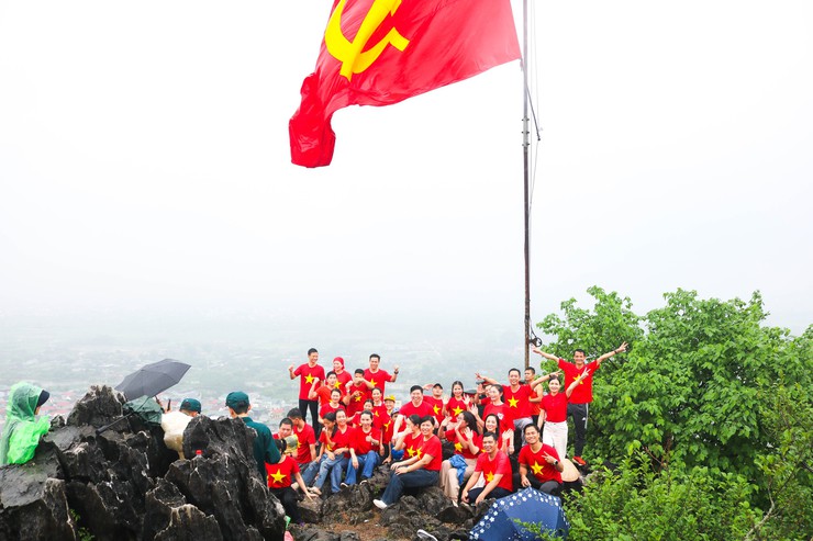 HÀNH TRÌNH NIỀM TIN TỪ ĐỈNH NÚI THẦY- Ảnh 11.