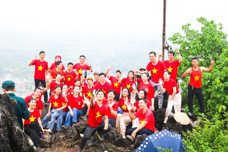 HÀNH TRÌNH NIỀM TIN TỪ ĐỈNH NÚI THẦY- Ảnh 12.