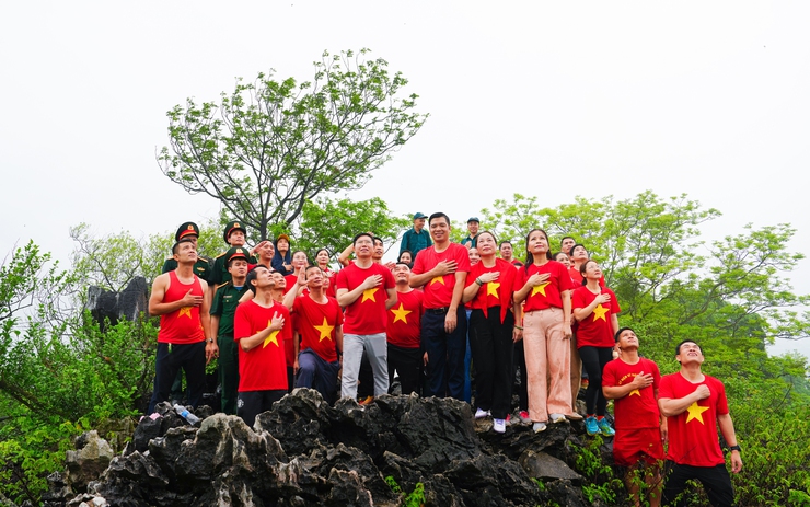 HÀNH TRÌNH NIỀM TIN TỪ ĐỈNH NÚI THẦY- Ảnh 13.