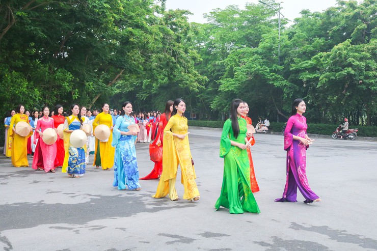 SẮC MÀU PHỤ NỮ QUỐC OAI MỞ MÀN ẤN TƯỢNG CHUỖI HOẠT ĐỘNG LỄ HỘI CHÙA THẦY 2026- Ảnh 15.