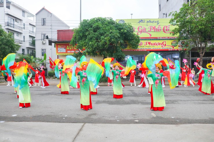 SẮC MÀU PHỤ NỮ QUỐC OAI MỞ MÀN ẤN TƯỢNG CHUỖI HOẠT ĐỘNG LỄ HỘI CHÙA THẦY 2026- Ảnh 22.