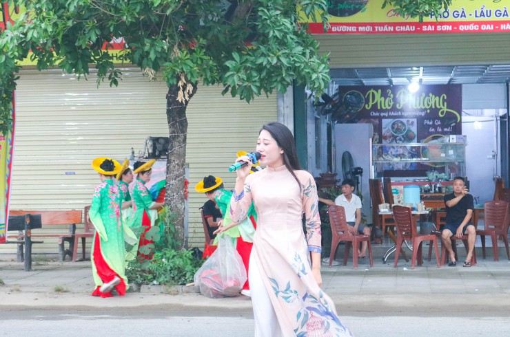 SẮC MÀU PHỤ NỮ QUỐC OAI MỞ MÀN ẤN TƯỢNG CHUỖI HOẠT ĐỘNG LỄ HỘI CHÙA THẦY 2026- Ảnh 23.