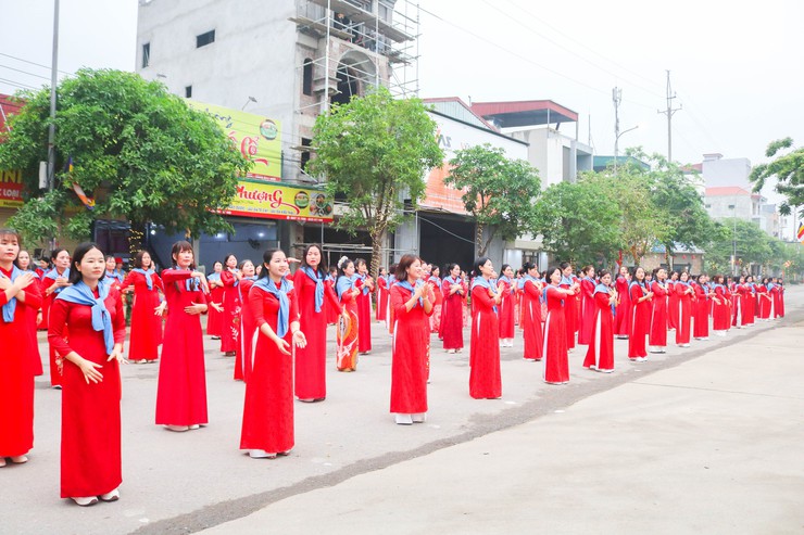 SẮC MÀU PHỤ NỮ QUỐC OAI MỞ MÀN ẤN TƯỢNG CHUỖI HOẠT ĐỘNG LỄ HỘI CHÙA THẦY 2026- Ảnh 36.