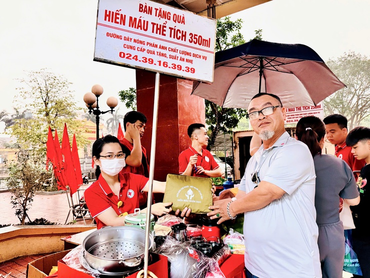 "Giọt hồng Nam Phù" 2026: Hiến giọt máu đào - thắp sáng hy vọng- Ảnh 37.
