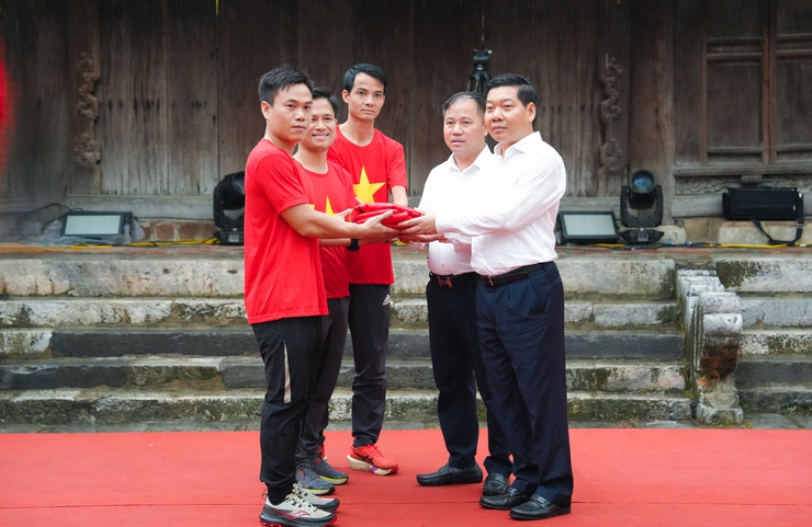 HÀNH TRÌNH NIỀM TIN TỪ ĐỈNH NÚI THẦY- Ảnh 3.