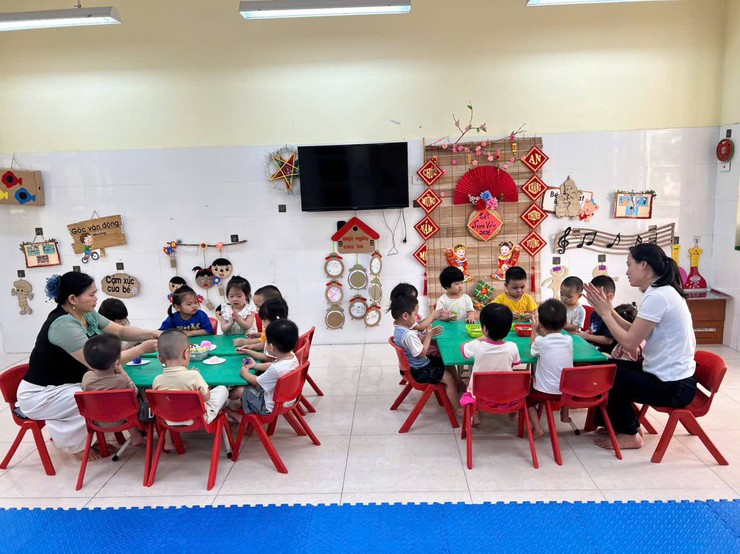 Rộn ràng hoạt động trải nghiệm Tết Hàn thực tại các trường mầm non- Ảnh 3.