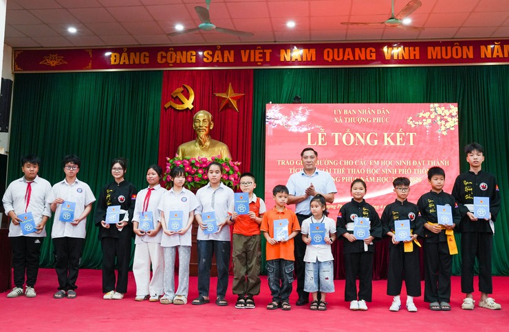 Hơn 160 học sinh đạt thành tích xuất sắc tại Giải Thể thao học sinh phổ thông xã Thượng Phúc năm học 2025 – 2026- Ảnh 3.