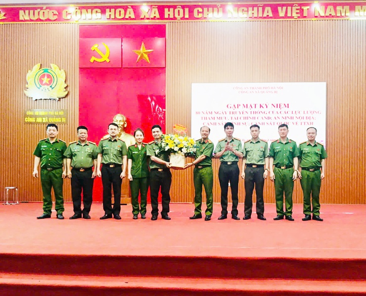 Kỷ niệm 80 năm Ngày truyền thống các lực lượng trong CAND, Công an xã Quảng Bị triệt phá nhiều vụ án ma túy- Ảnh 3.