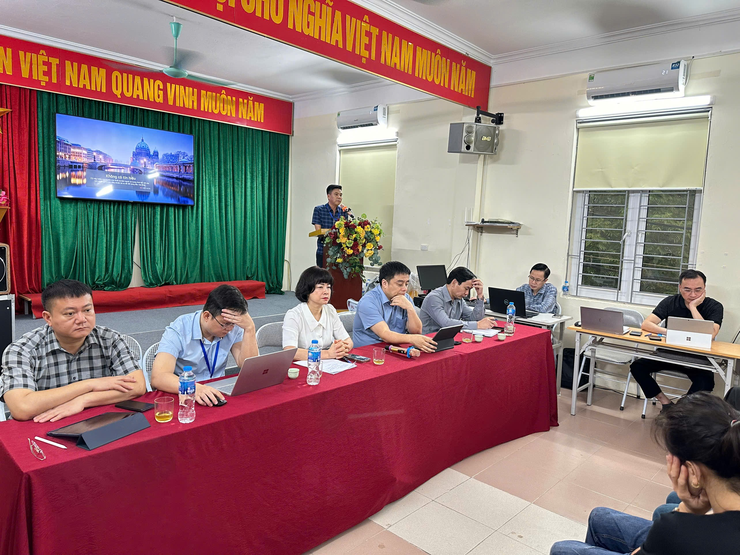 Phường Bồ Đề: Hội nghị đối thoại với các hộ dân trong việc thực hiện GPMB Dự án cầu Trần Hưng Đạo - Ảnh 1.