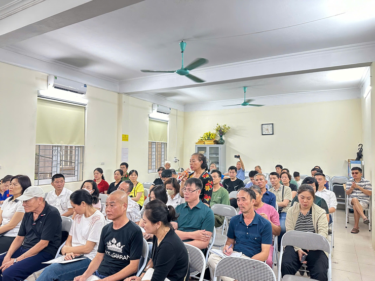 Phường Bồ Đề: Hội nghị đối thoại với các hộ dân trong việc thực hiện GPMB Dự án cầu Trần Hưng Đạo - Ảnh 2.