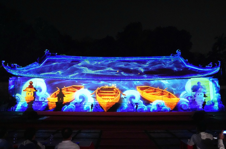 Chùa Thầy đêm 3D Mapping – đẹp “mê ly”, người xem đông chưa từng có ước tính có hơn 20.000 lượt đại biểu, nhân dân và du khách đã trực tiếp thưởng thức chương trình- Ảnh 14.