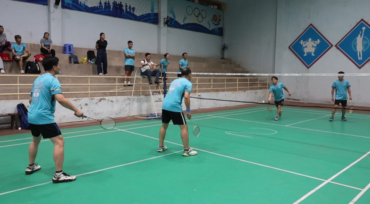 Công đoàn xã Vân Đình sôi nổi tổ chức Giải cầu lông năm 2026- Ảnh 4.