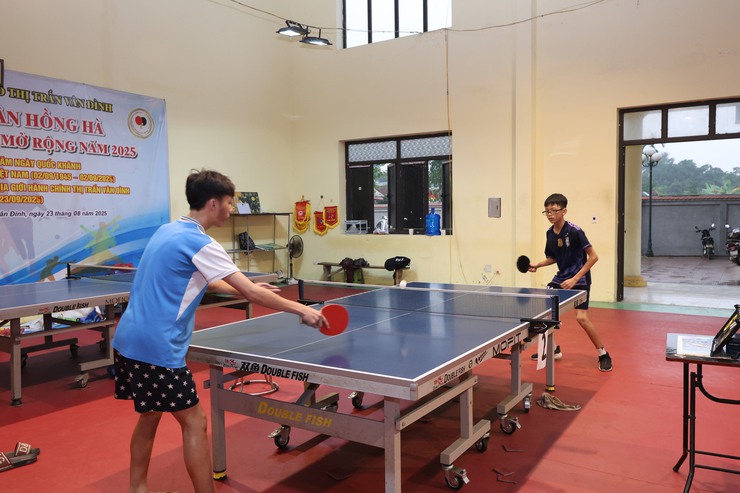 Sôi nổi Giải bóng bàn thanh thiếu niên xã Vân Đình năm 2026- Ảnh 3.