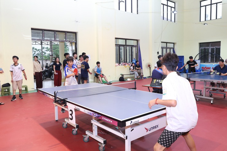 Sôi nổi Giải bóng bàn thanh thiếu niên xã Vân Đình năm 2026- Ảnh 4.