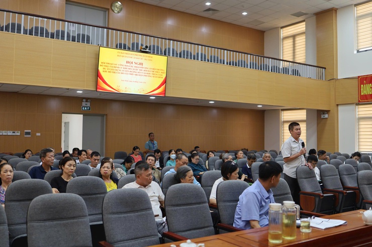 Phường Xuân Đỉnh tổ chức Hội nghị đối thoại sau công khai dự thảo phương án bồi thường, hỗ trợ, tái định cư dự án xây dựng tuyến đường số 5- Ảnh 2.