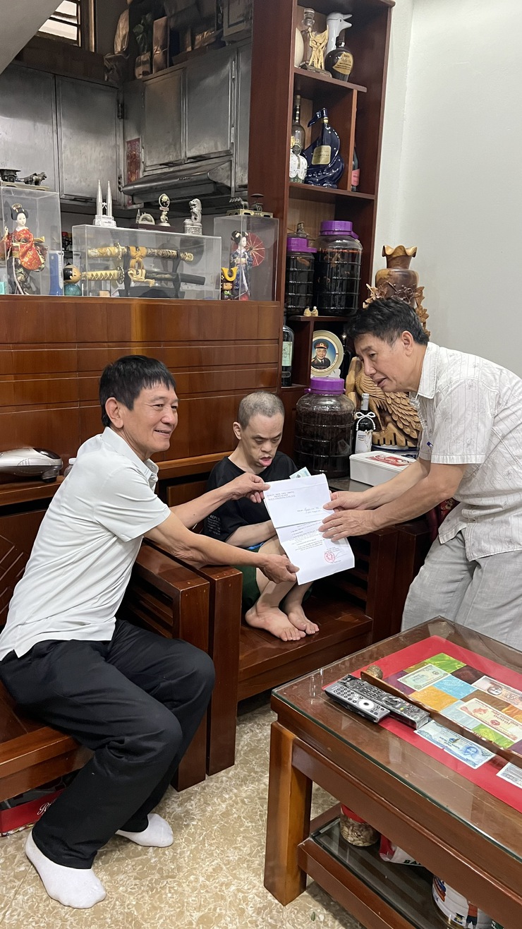 Phường Ba Đình đẩy mạnh chuyển đổi tiếp cận, nâng cao chất lượng chăm sóc và hòa nhập cho người khuyết tật- Ảnh 6.