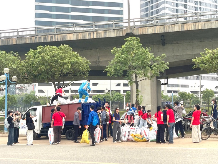 XÃ VĨNH THANH RA QUÂN HƯỞNG ỨNG NGÀY TRÁI ĐẤT 2026 – LAN TỎA HÀNH ĐỘNG VÌ MÔI TRƯỜNG XANH- Ảnh 24.