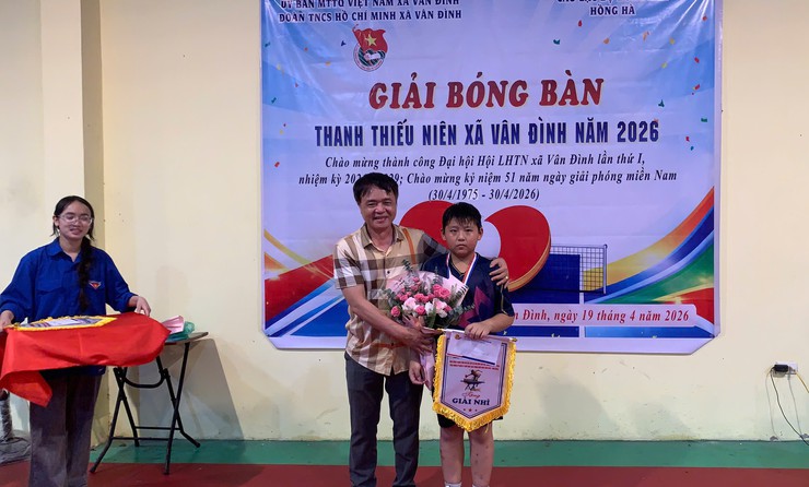 Sôi nổi Giải bóng bàn thanh thiếu niên xã Vân Đình năm 2026- Ảnh 6.