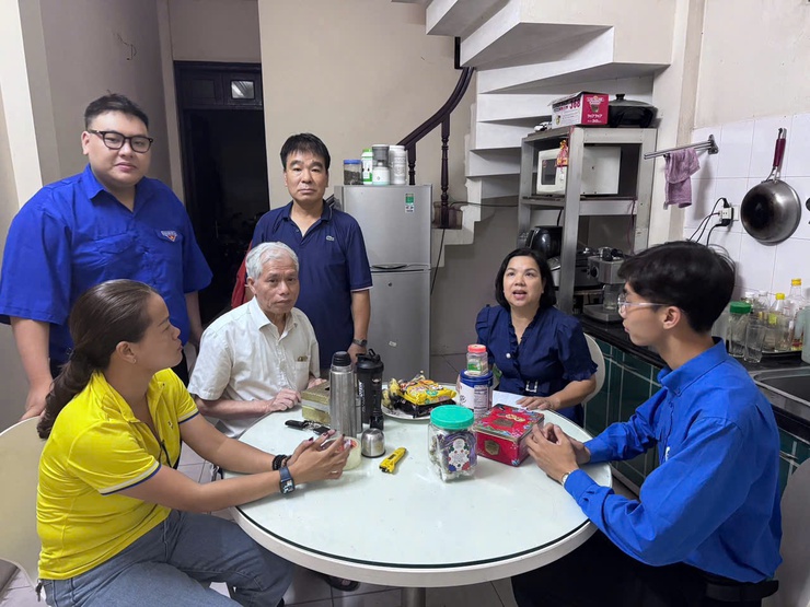 Phường Hồng Hà đẩy nhanh tiến độ giải phóng mặt bằng phục vụ dự án cầu Tứ Liên và cầu Trần Hưng Đạo- Ảnh 2.