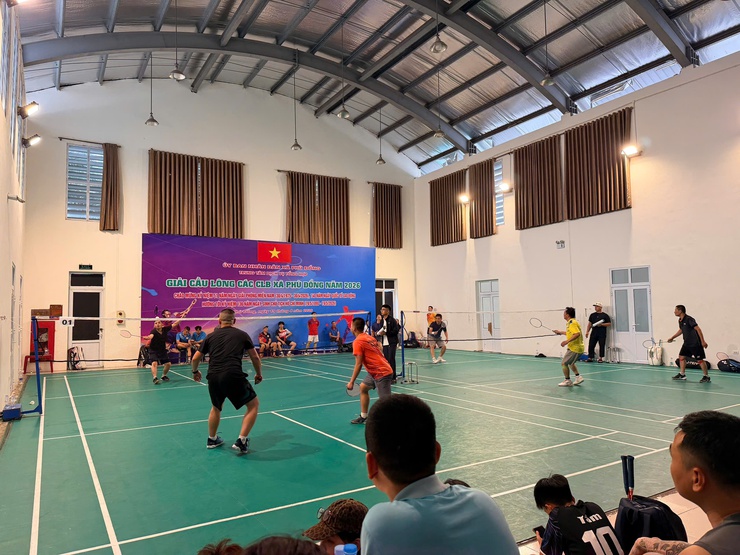 200 vận động viên tranh tài Giải Cầu lông các câu lạc bộ xã Phù Đổng năm 2026- Ảnh 6.