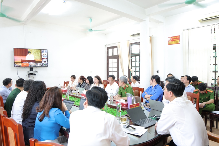 Xã Phú Nghĩa dự Hội nghị giao ban công tác quý I-2026 do Thành ủy, HĐND, UBND, Ủy ban Mặt trận Tổ quốc Việt Nam thành phố Hà Nội tổ chức- Ảnh 4.