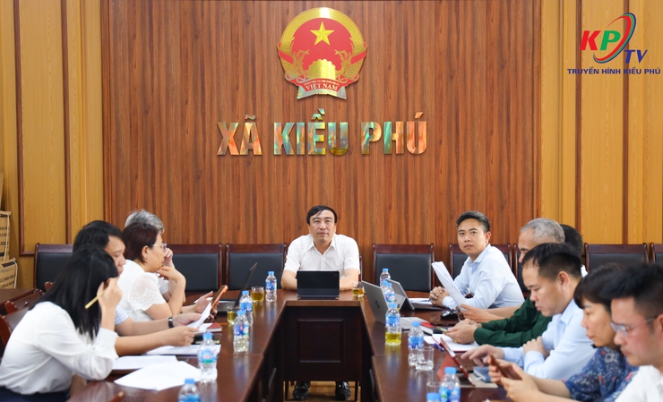 Thành uỷ Hà Nội tổ chức hội nghị giao ban đánh giá kết quả quý I, triển khai nhiệm vụ trọng tâm quý II-2026.- Ảnh 3.