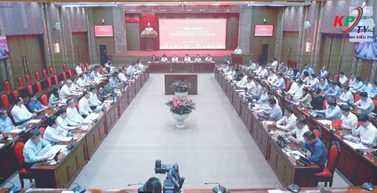 Thành uỷ Hà Nội tổ chức hội nghị giao ban đánh giá kết quả quý I, triển khai nhiệm vụ trọng tâm quý II-2026.- Ảnh 1.