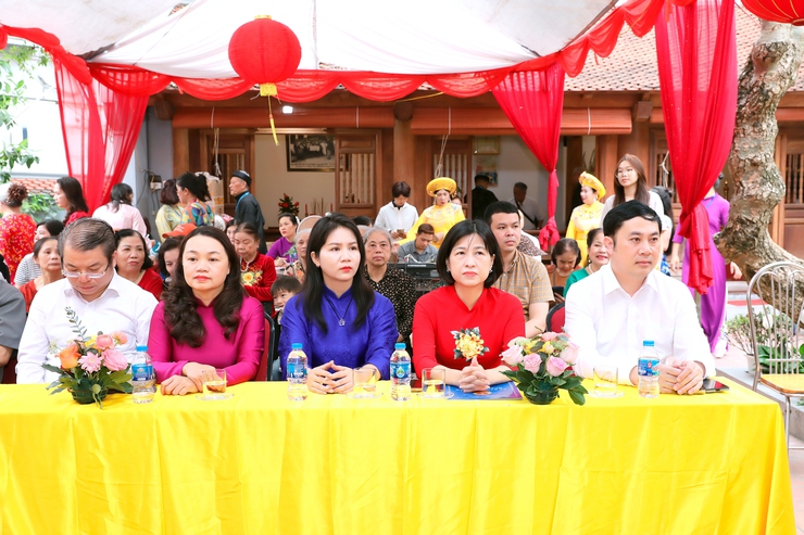 LỄ HỘI TRUYỀN THỐNG ĐÌNH HẬU- Ảnh 1.