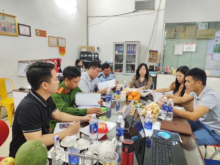 Xã Hồng Vân quyết liệt bảo đảm an toàn vệ sinh thực phẩm trong trường học- Ảnh 4.