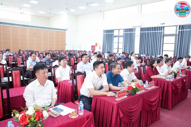 XÃ HƯNG ĐẠO THAM DỰ HỘI NGHỊ GIAO BAN CÔNG TÁC QUÝ I, TRIỂN KHAI NHIỆM VỤ QUÝ II NĂM 2026- Ảnh 3.