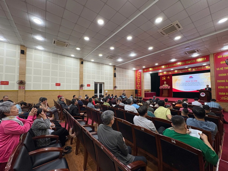 Bảo đảm hài hòa lợi ích trong chỉnh trang hạ tầng tại phường Long Biên- Ảnh 1.