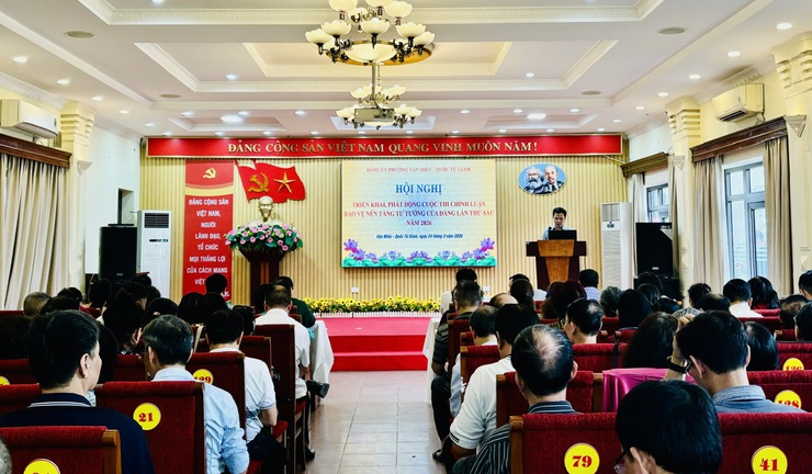 PHÁT ĐỘNG CUỘC THI CHÍNH LUẬN BẢO VỆ NỀN TẢNG TƯ TƯỞNG CỦA ĐẢNG TẠI PHƯỜNG VĂN MIẾU - QUỐC TỬ GIÁM- Ảnh 7.