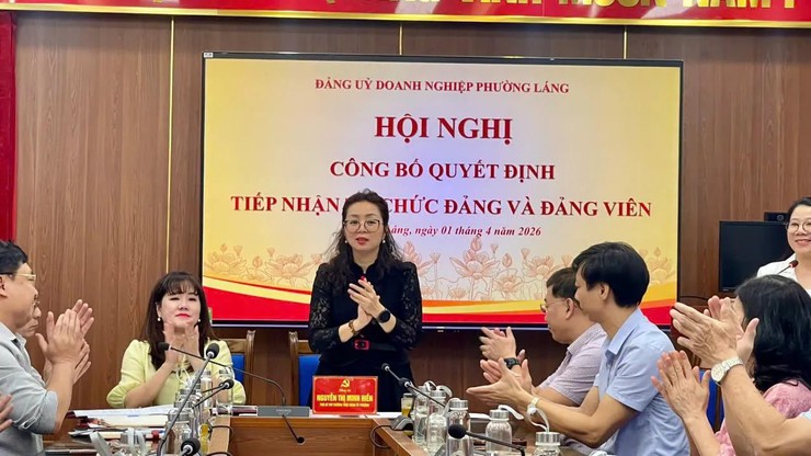 HÀ NỘI: PHƯỜNG LÁNG CỦNG CỐ TỔ CHỨC ĐẢNG TRONG DOANH NGHIỆP, TIẾP NHẬN THÊM CHI BỘ MỚI - Ảnh 1.