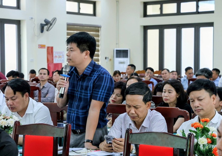 Xuân Mai quán triệt Chỉ thị số 09 của Ban thường vụ Thành ủy về nâng cao hiệu lực, hiệu quả thực thi công vụ; siết chặt kỷ luật, kỷ cương và trách nhiệm của cán bộ- Ảnh 6.