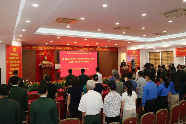 Lễ trao Bằng “Tổ quốc ghi công” cho Liệt sĩ Ngô Văn Thuế- Ảnh 3.