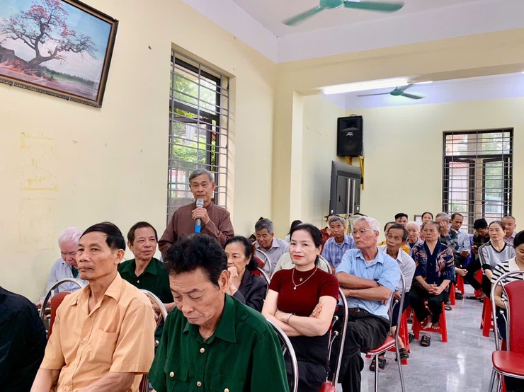 ỨNG THIÊN TỔ CHỨC TIẾP XÚC CỬ TRI SAU KỲ HỌP THỨ NHẤT VÀ KỲ HỌP CHUYÊN ĐỀ HĐND XÃ KHÓA II, NHIỆM KỲ 2026 – 2031- Ảnh 14.