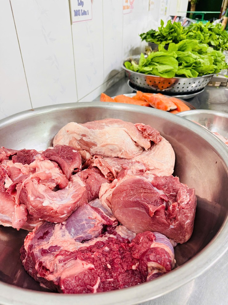 TRƯỜNG MẦM NON NẮNG HỒNG ĐÓN KIỂM TRA Y TẾ: KHẲNG ĐỊNH CHẤT LƯỢNG CHĂM SÓC TRẺ-LAN TỎA MÔI TRƯỜNG HỌC ĐƯỜNG AN TOÀN, SẠCH – KHỎE – CHẤT LƯỢNG- Ảnh 4.