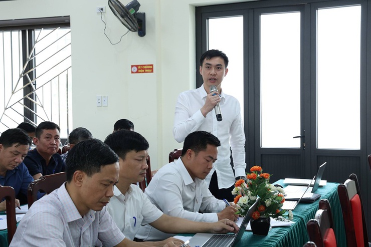 Xuân Mai quán triệt Chỉ thị số 09 của Ban thường vụ Thành ủy về nâng cao hiệu lực, hiệu quả thực thi công vụ; siết chặt kỷ luật, kỷ cương và trách nhiệm của cán bộ- Ảnh 9.