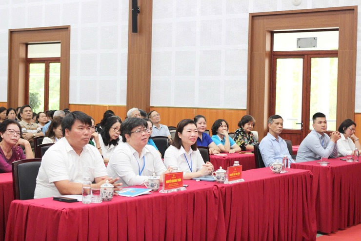 Phường Long Biên tổ chức Hội nghị truyền thông Chính sách dân số trong tình hình mới; Triển khai hoạt động chăm sóc sức khoẻ người cao tuổi và nâng cao chất lượng dân số năm 2026- Ảnh 1.