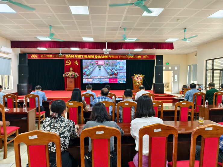 Xã Nam Phù dự hội nghị trực tuyến đánh giá kết quả công tác quý I, triển khai nhiệm vụ trọng tâm quý II-2026- Ảnh 3.