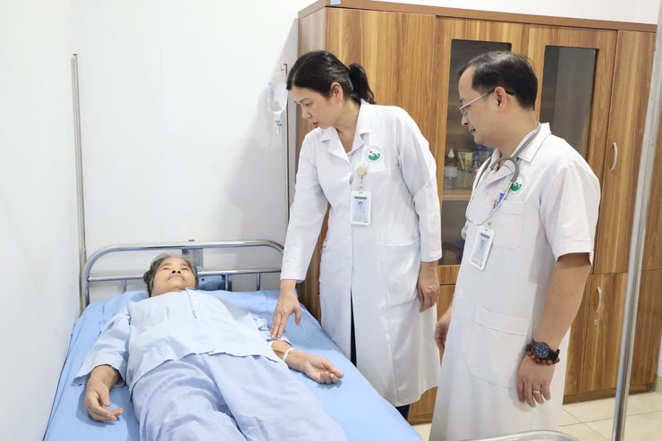 Rối loạn tâm thần ở người cao tuổi cần phát hiện sớm để điều trị hiệu quả- Ảnh 1.