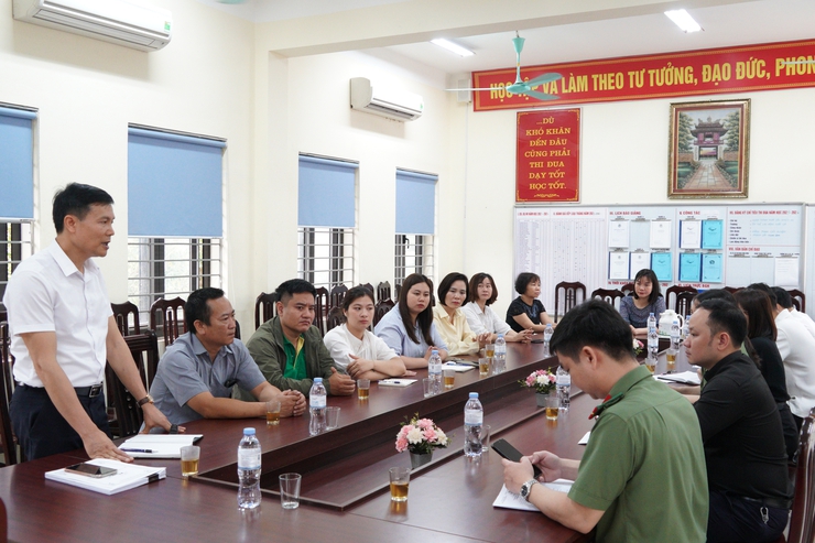 Nguồn thực phẩm cung cấp vào 06 trường Tiểu học của phường Chương Mỹ đều được kiểm soát hàng ngày- Ảnh 16.