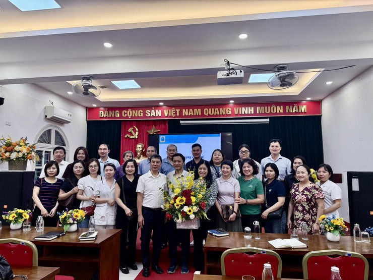 TĂNG CƯỜNG CHĂM SÓC SỨC KHỎE NHÂN DÂN TỪ CƠ SỞ
- Ảnh 3.