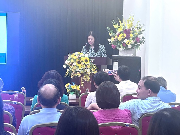 TĂNG CƯỜNG CHĂM SÓC SỨC KHỎE NHÂN DÂN TỪ CƠ SỞ
- Ảnh 1.